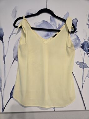 Ann Taylor Pale Yellow Tie-Shoulder V-Neck Camisole